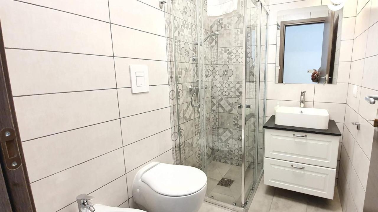 Interno1 Bari Policlinico Hotel Luaran gambar