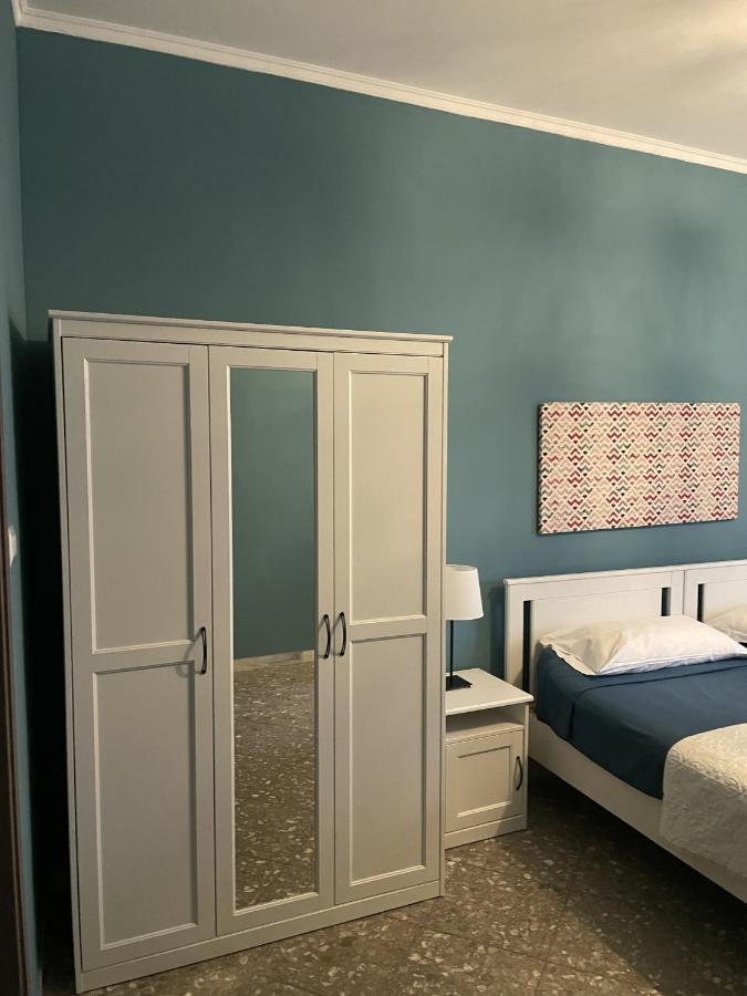 Interno1 Bari Policlinico Hotel Luaran gambar